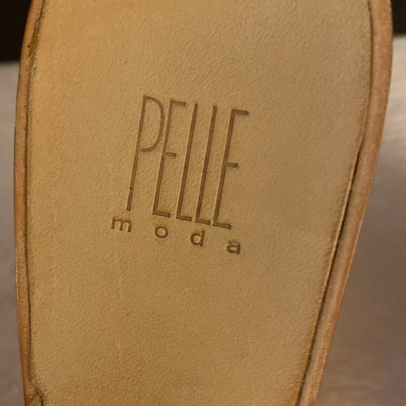 Beautiful Jeweled Wedge - Picture 8 of 13